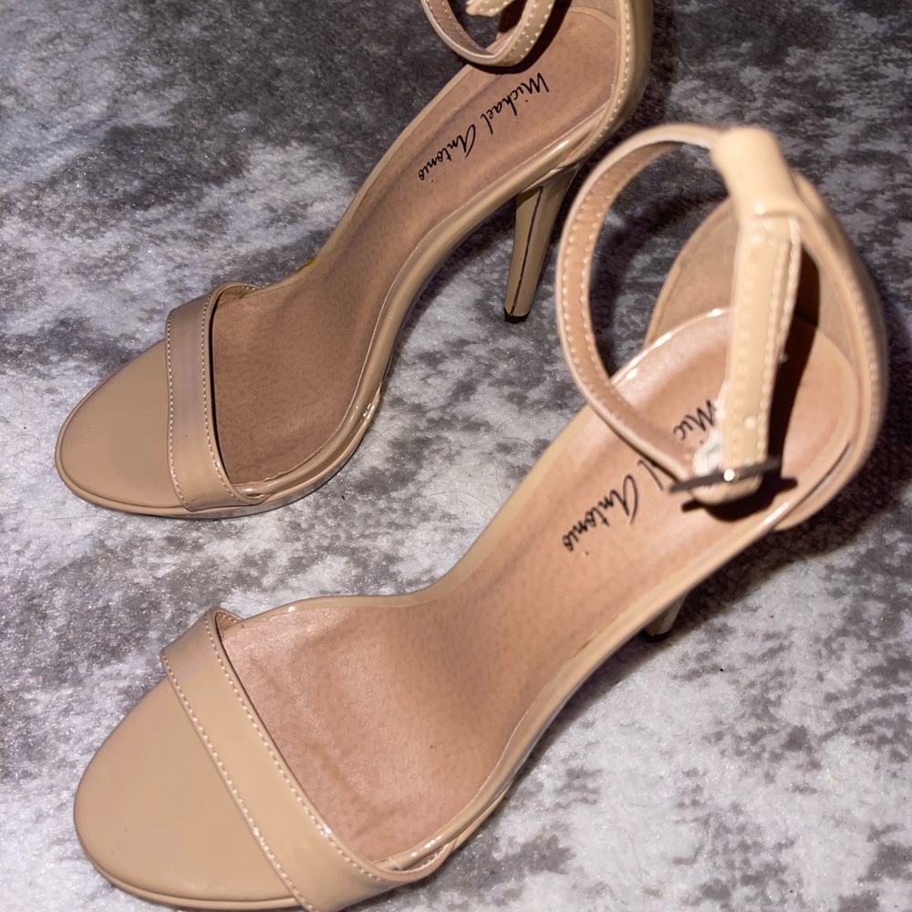 Nude Heels Size 7